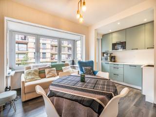 On the first floor of the small-scale residence Wullok you will find this cosy 2-bedroom flat. The flat was arranged as follows: entrance hall |...