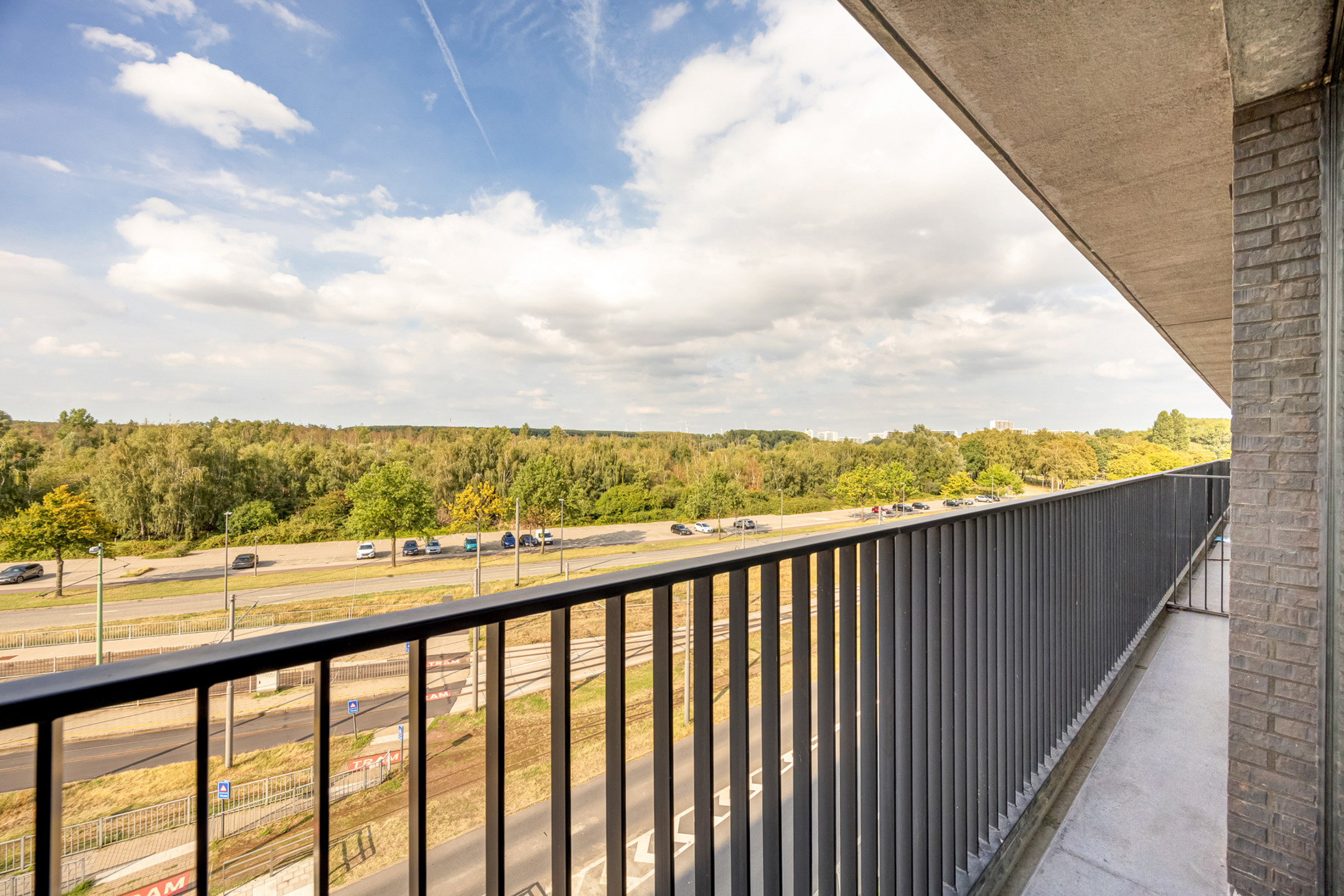 Recent appartement met 2 slaapkamers en een zonnig terras - foto 5