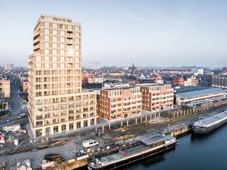 The residential project Stapelplein, located on the Handelsdokkaai, still offers a few underground parking spaces for sale. The private parking...