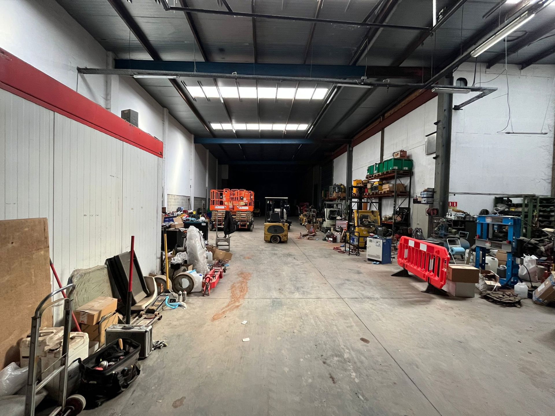 Magazijn Unit 18-20 van 775 m² centraal tussen A12 en E19 - foto 4