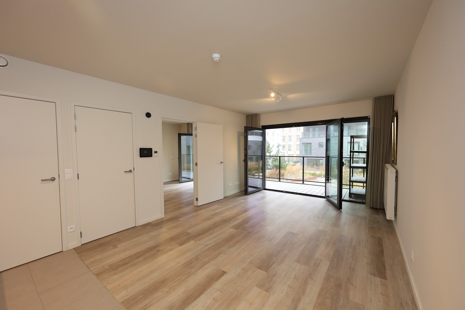 Moderne serviceflat met 1 slaapkamer in nieuwbouwcomplex - Residentie O'Sea - foto 2