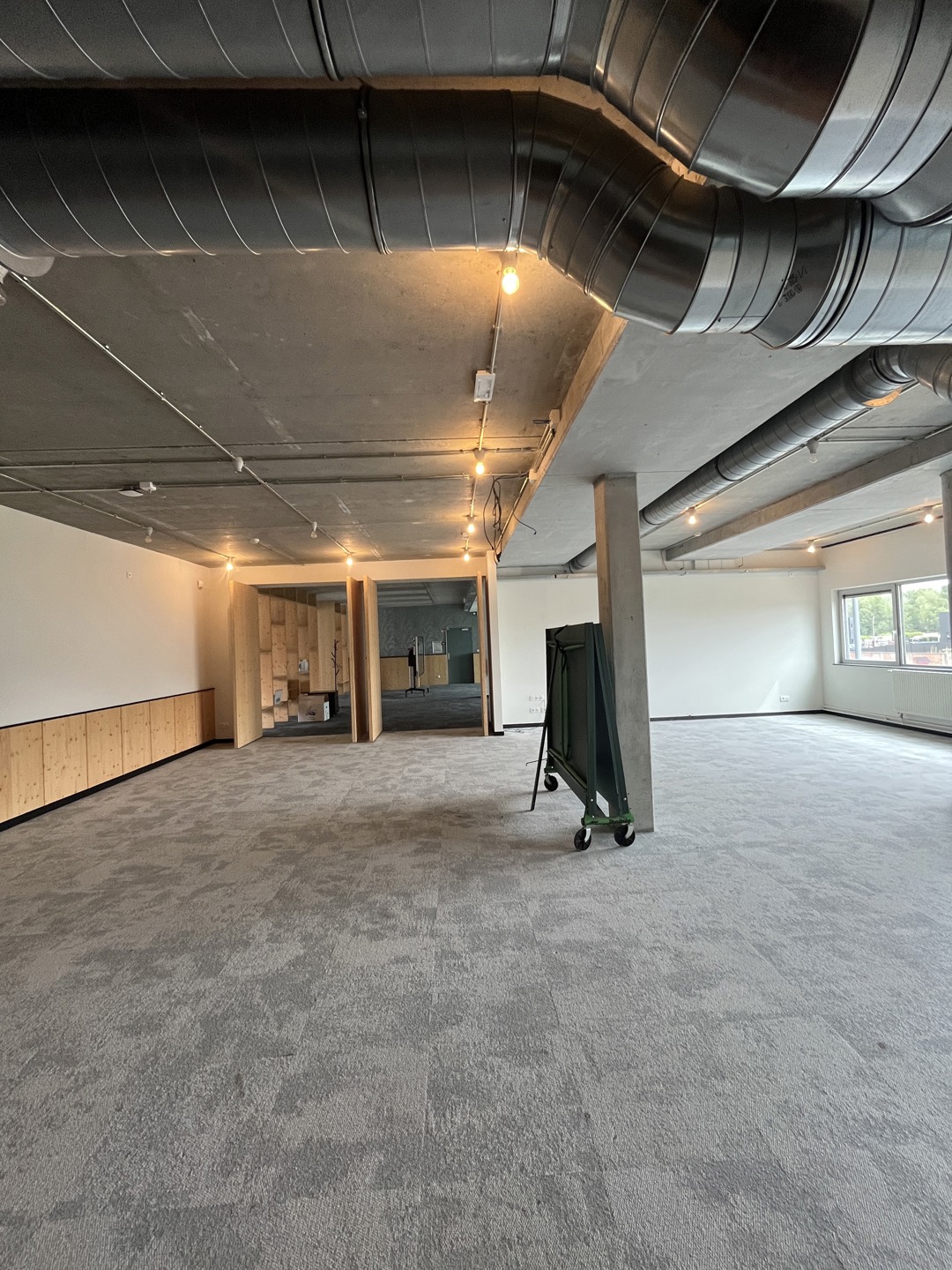 Gerenoveerd kantoorgebouw te koop – 680 m² in Wijgmaal - foto 3