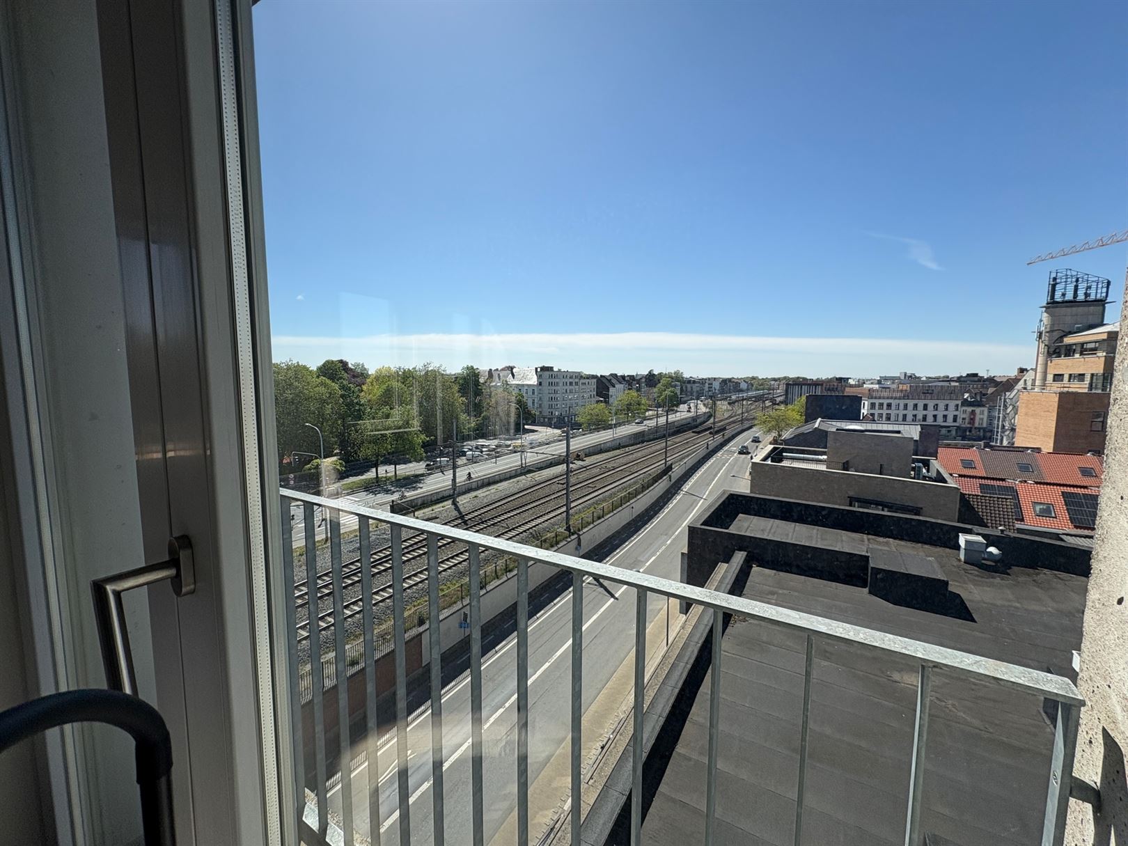 Apartment for rent in Kortrijk with 2 bedrooms - photo 4