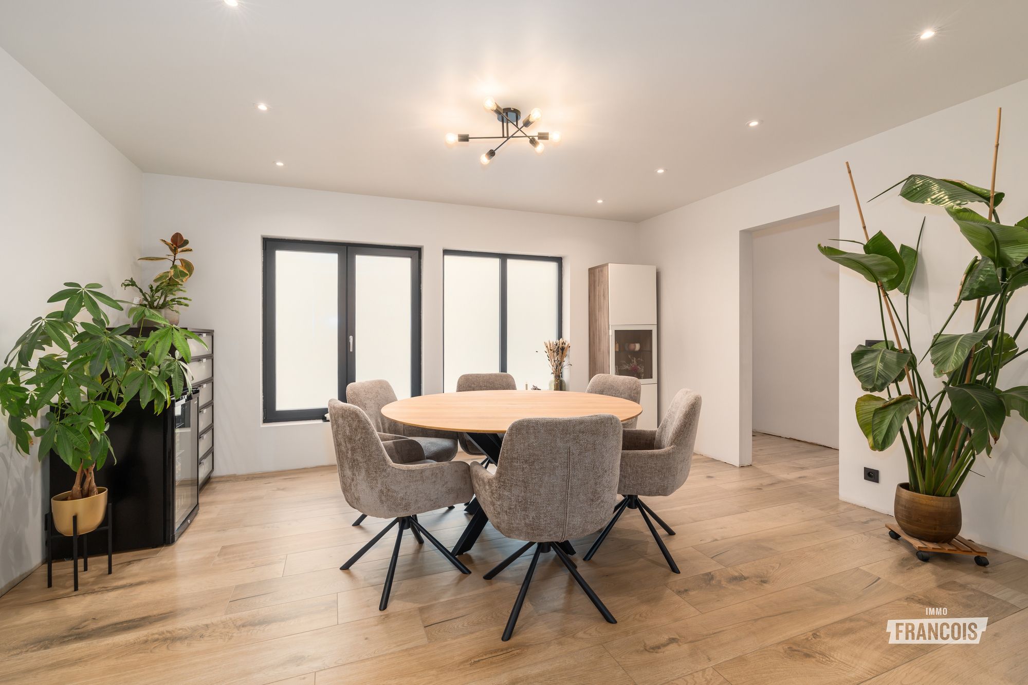Volledig gerenoveerde woning met EPC A te koop in Kruisem! - foto 4