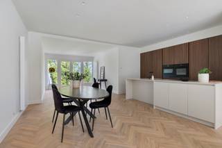 [[ DIT PAND NEEMT DEEL AAN DE ERA OPEN HUIZEN DAG OP 13/6 VAN TOT ]]Te koop: instapklaar appartement in het centrum van Heist-op-den-Berg, op...