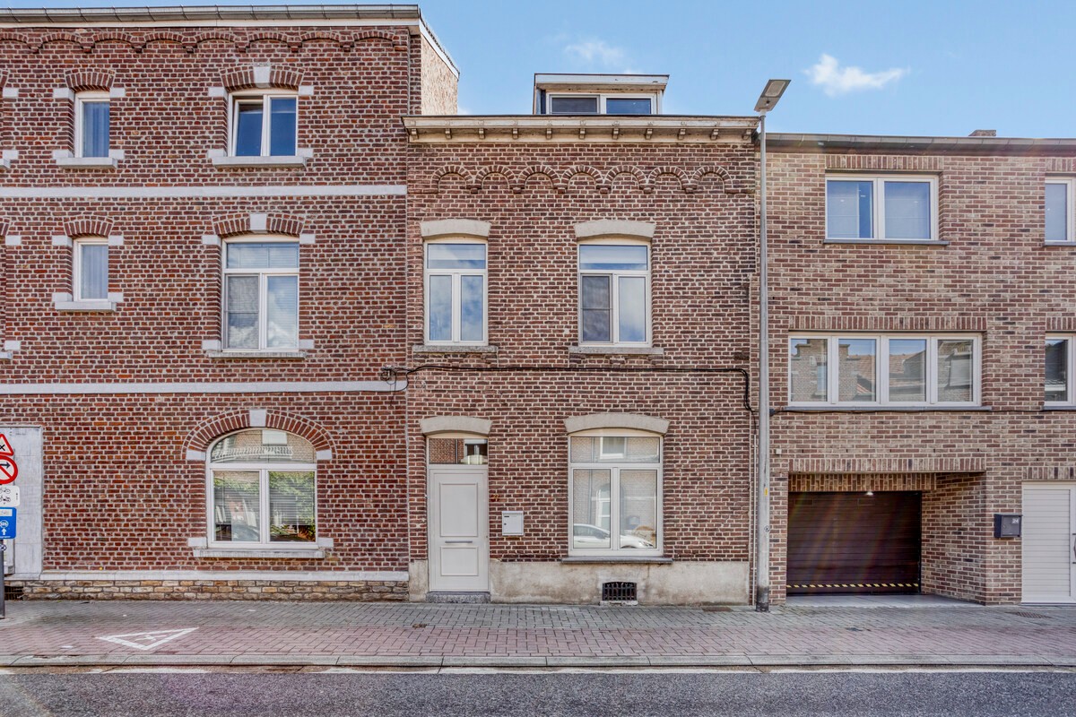 TE HUUR stadwoning Sint-Truiden - foto 2