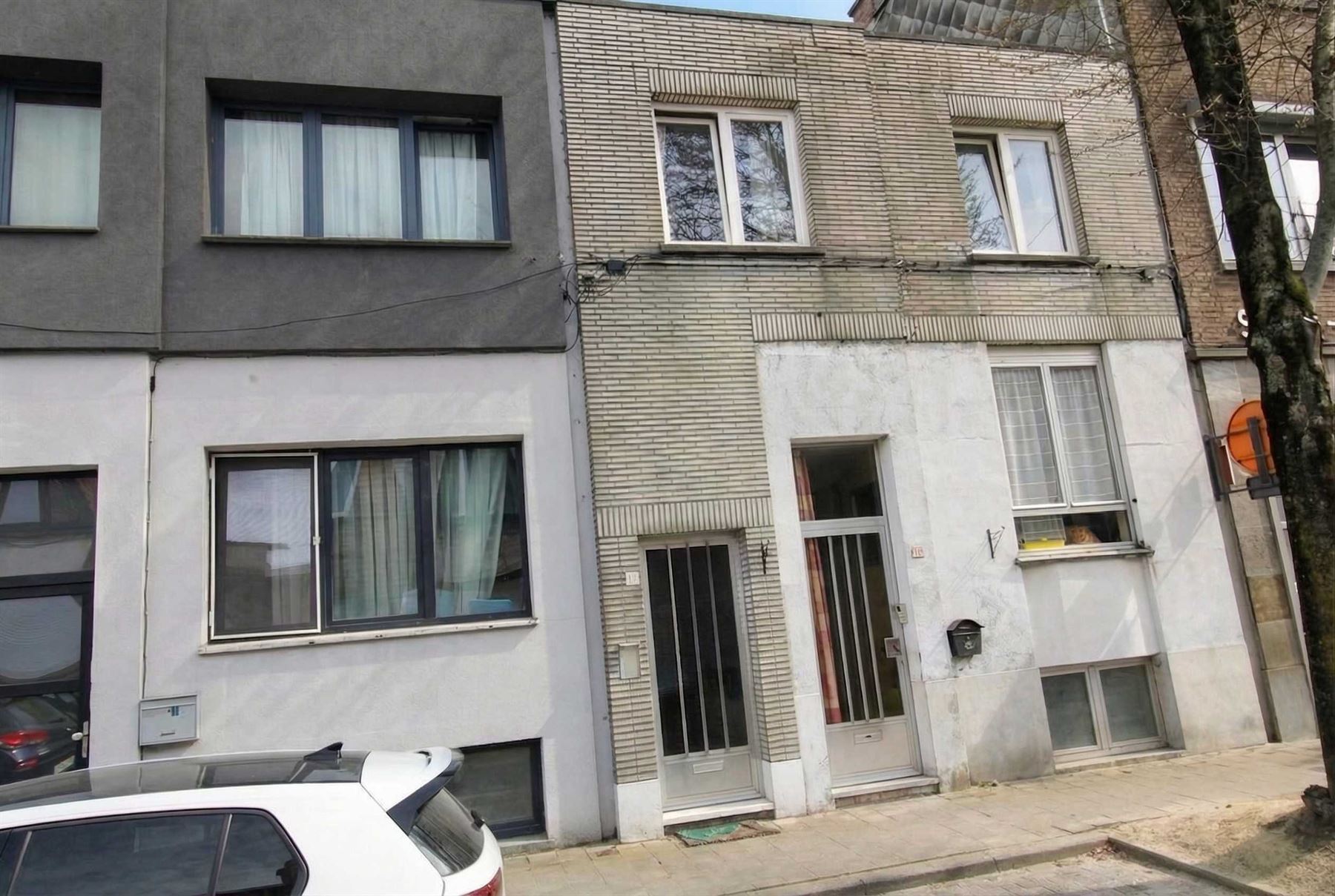Deurne: Meeuwenhoflei 14 Comforta woning met 2 à 3 slaapkamers - foto 1