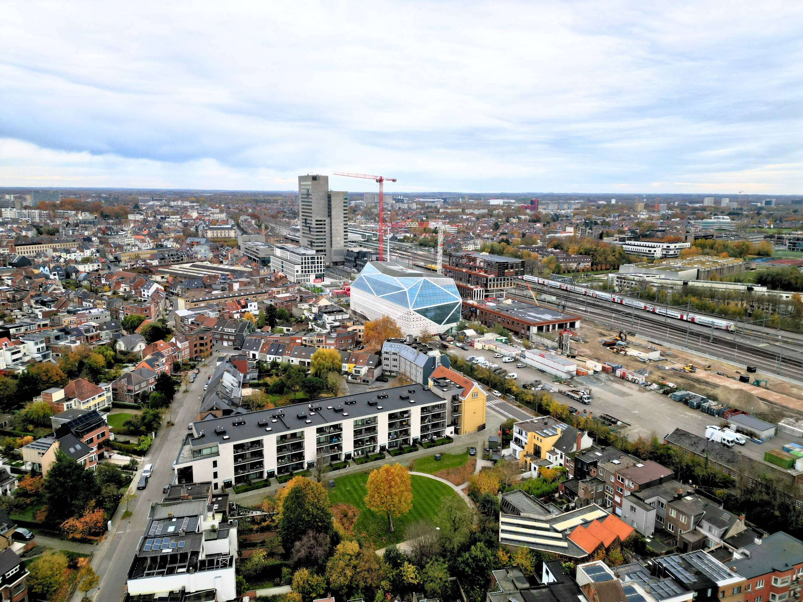 Lichtrijk 1 slpk appartement met EPC (A-score) nabij station-Gent Sint-Pieters - photo 4