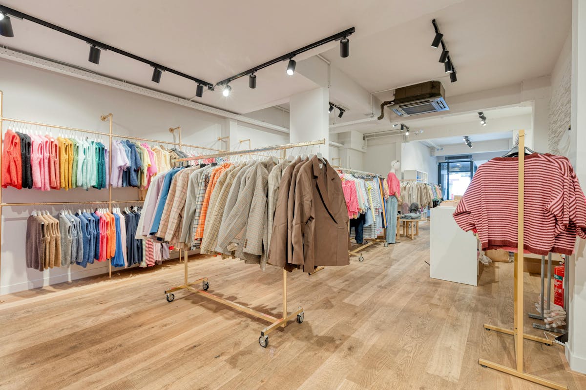 Commercieel pand (140m²) te koop op toplocatie in de Lippenslaan - foto 4