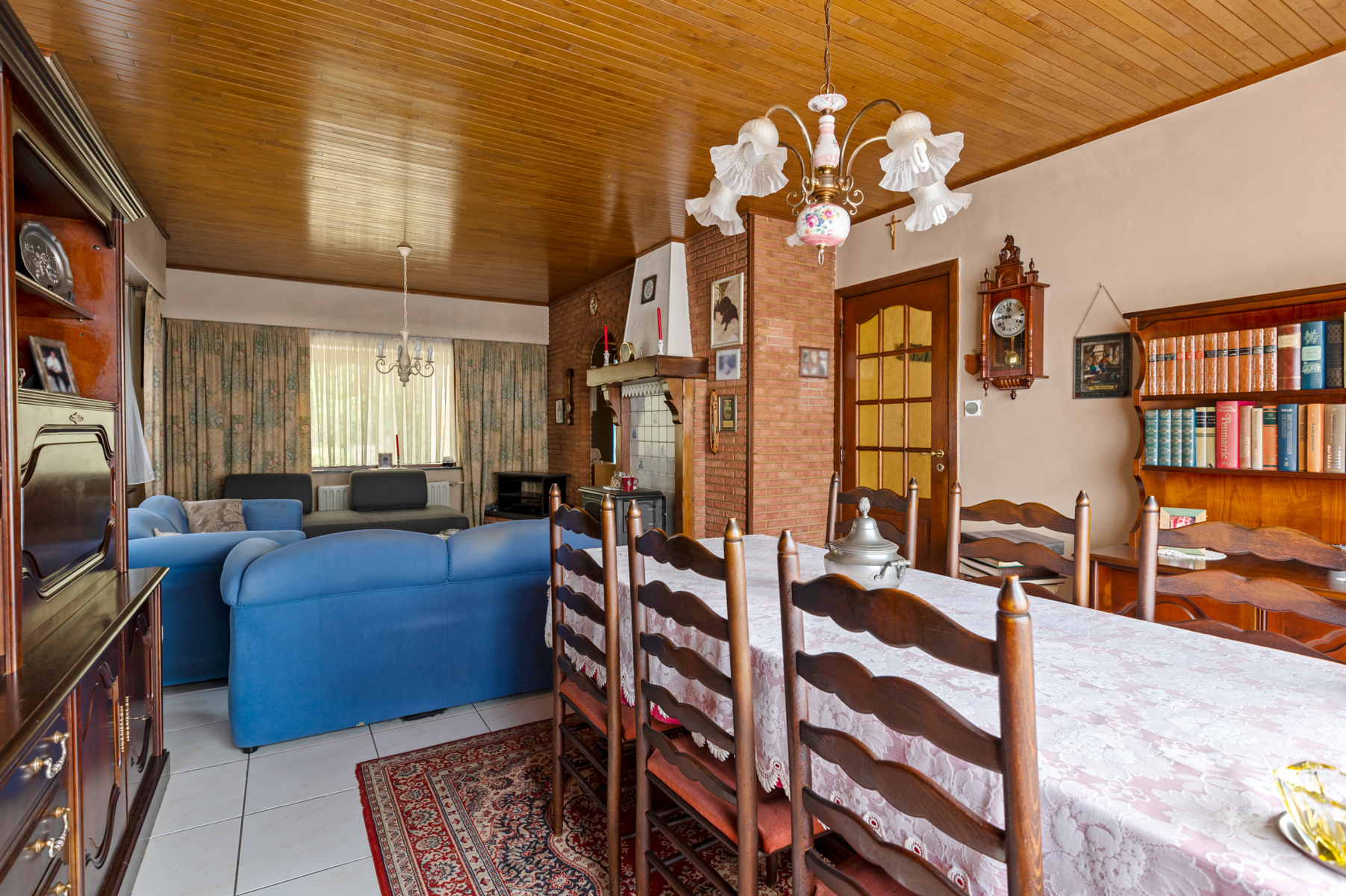 Volledig te renoveren halfopen bebouwing op 719 m². - foto 4