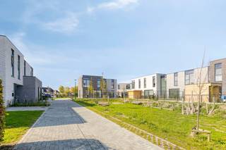 Quartier résidentiel de Freshwaterlande — où il fait vraiment bon vivre.Niché dans la verdure mais proche de tout. Moderne, mais chaleureux...