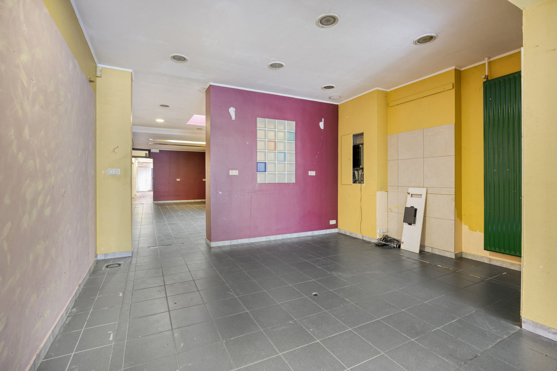 Handelspand in de Andreas Vesaliusstraat - foto 4