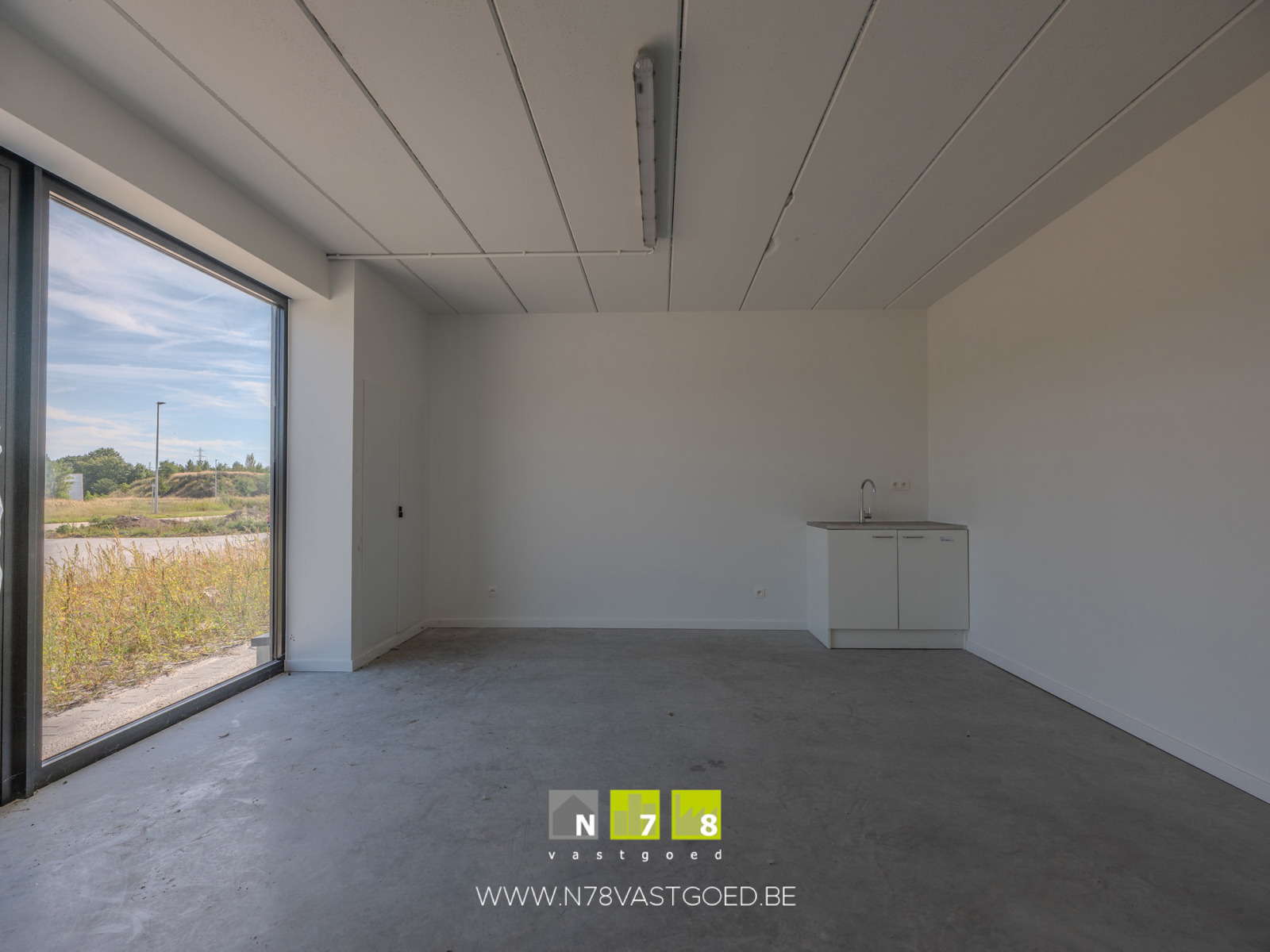 Commercial for rent in Dilsen-Stokkem - photo 4