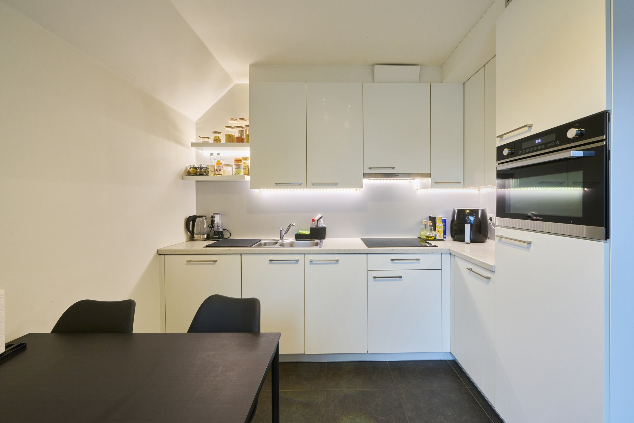 Appartement à louer à Heusden-Zolder avec 2 chambres - photo 4