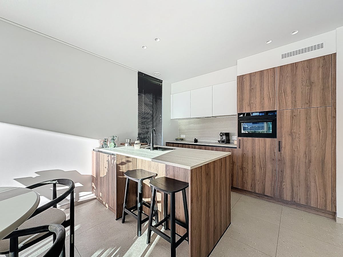 Gelijkvloers appartement met grote tuin in Wielsbeke te huur - foto 4