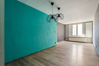 Deze woning, gelegen in de Mauroystraat te Hoboken, biedt heel wat potentieel voor wie op zoek is naar een af te werken project. Mits de...