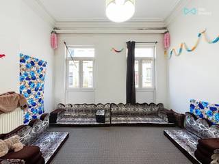 TE KOOP – TE RENOVEREN TWEEWOONST MET GROOT POTENTIEEL – SCHAARBEEK📍 Louis Bertrandwijk – vlak bij het Huis Autrique💰 Vanafprijs : 375.000 €📏...