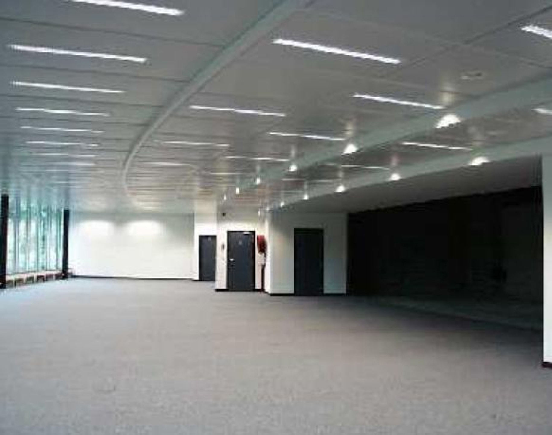 Commercial for rent in Watermael-Boitsfort - photo 5