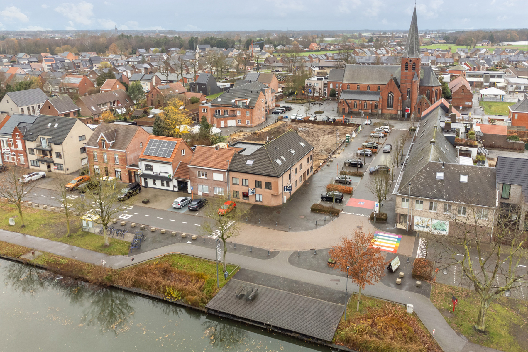 Opbrengsteigendom met 9 appartementen en een woning - foto 4