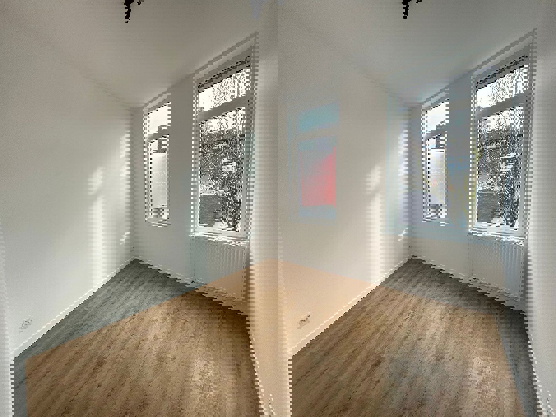 Volledig gerenoveerde gezinswoning met tuin en EPC A - foto 5