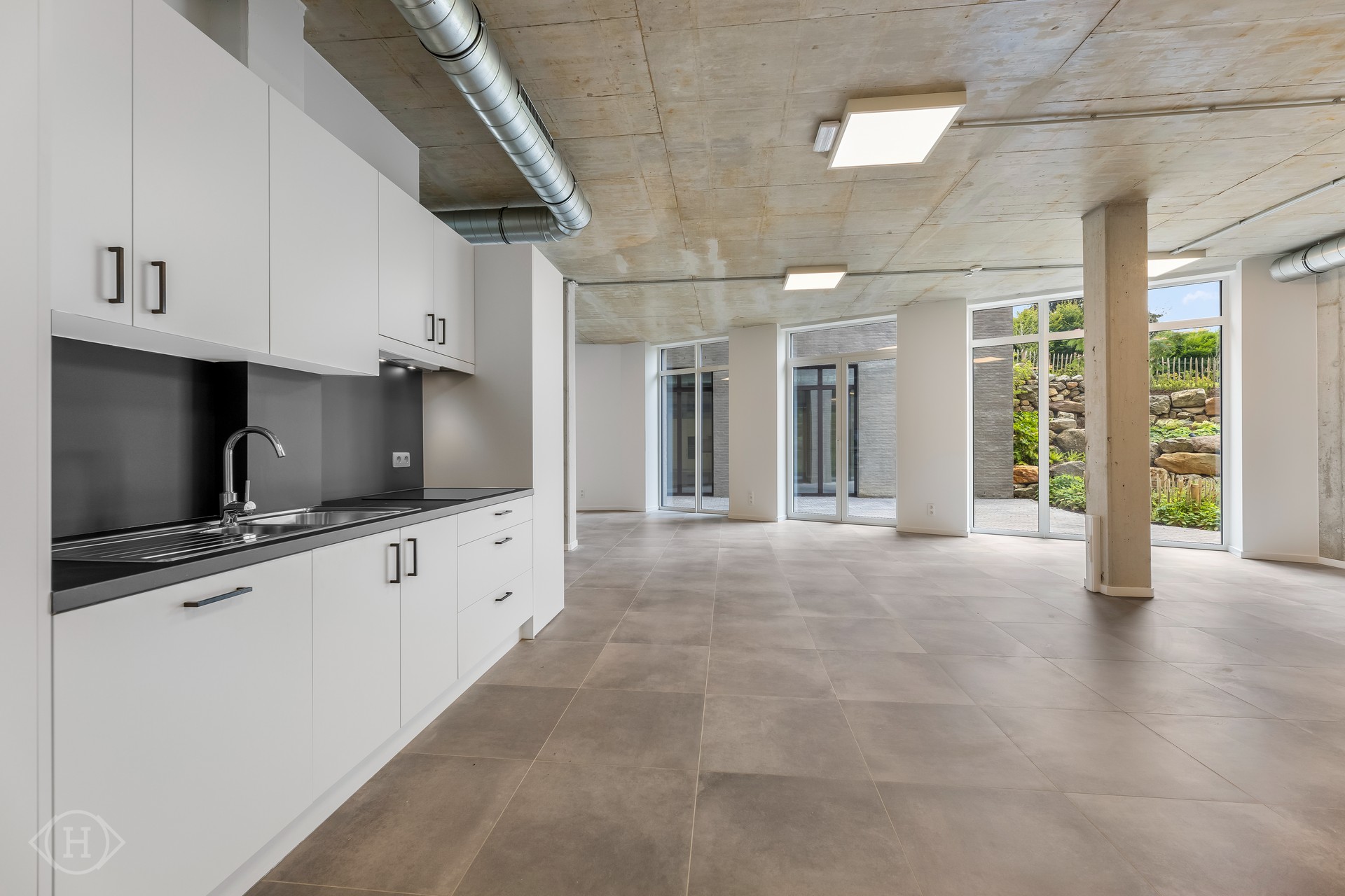 Commerciële nieuwbouwruimte te huur - photo 4
