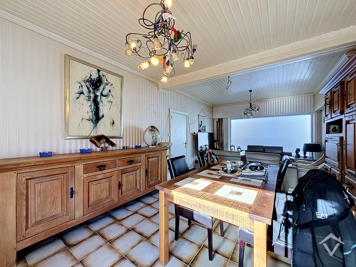 Woning met 3 slaapkamers en 2 garages te Eernegem - foto 4