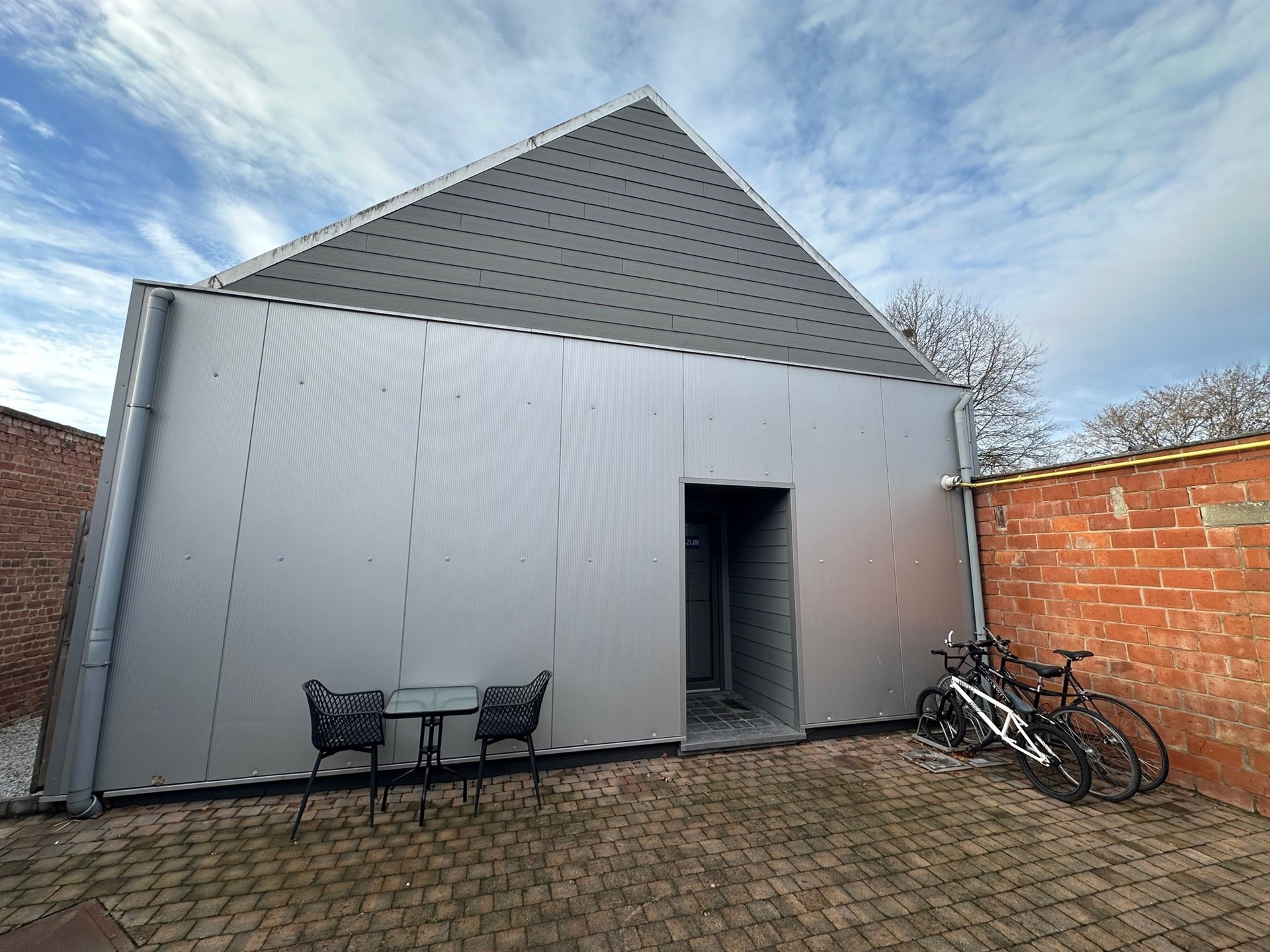 Bureel- of opslagruimte in tweede lijn met vlotte bereikbaarheid - foto 1