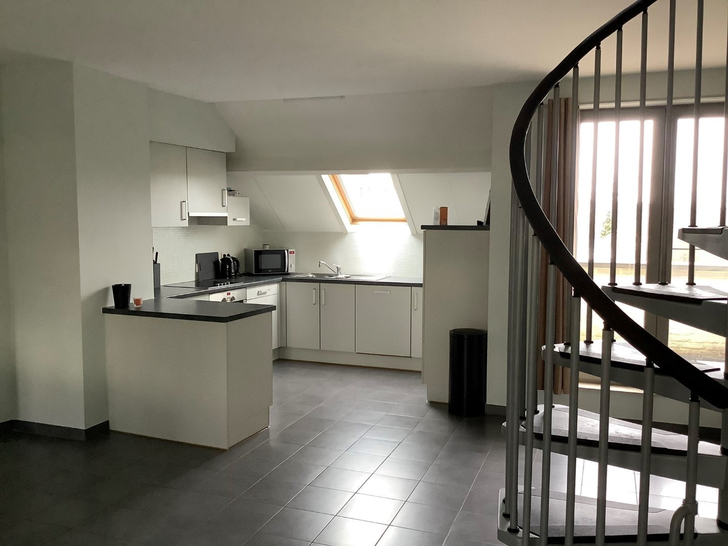 Duplex-appartement met 1 slaapkamer, terras aan voor-en achterkant apt.+ zeer mooi uitzicht - foto 5