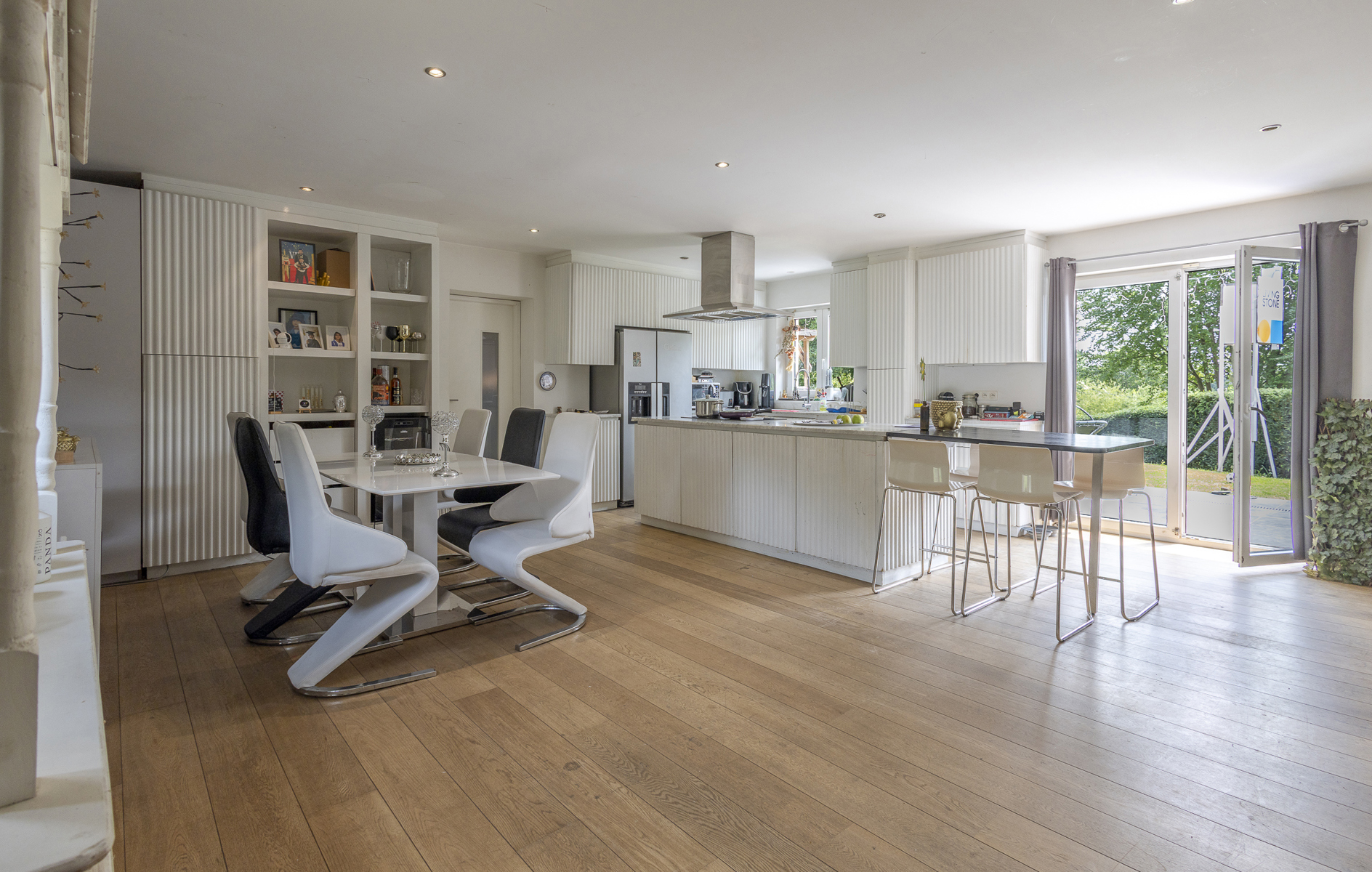 Gerenoveerde villa op een gunstige locatie te Dilbeek - foto 2