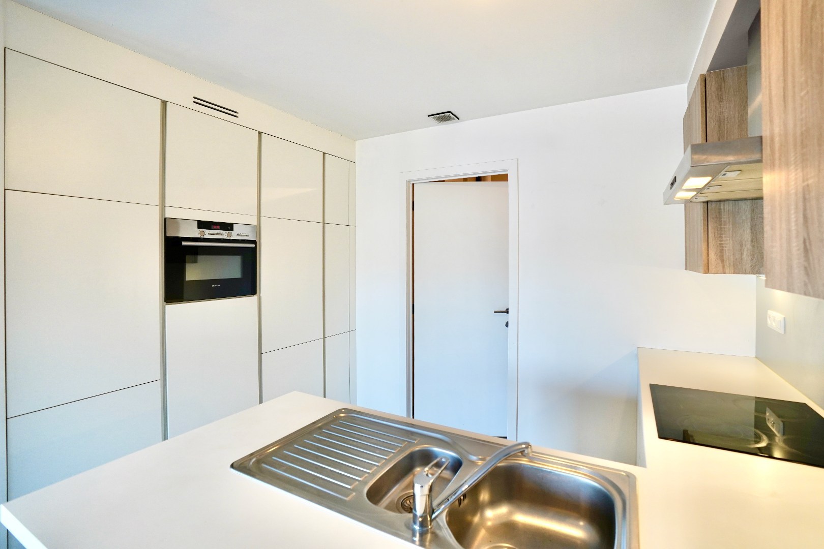 Recent duplexappartement met zeer aangenaam terras te Ertvelde ! - foto 2