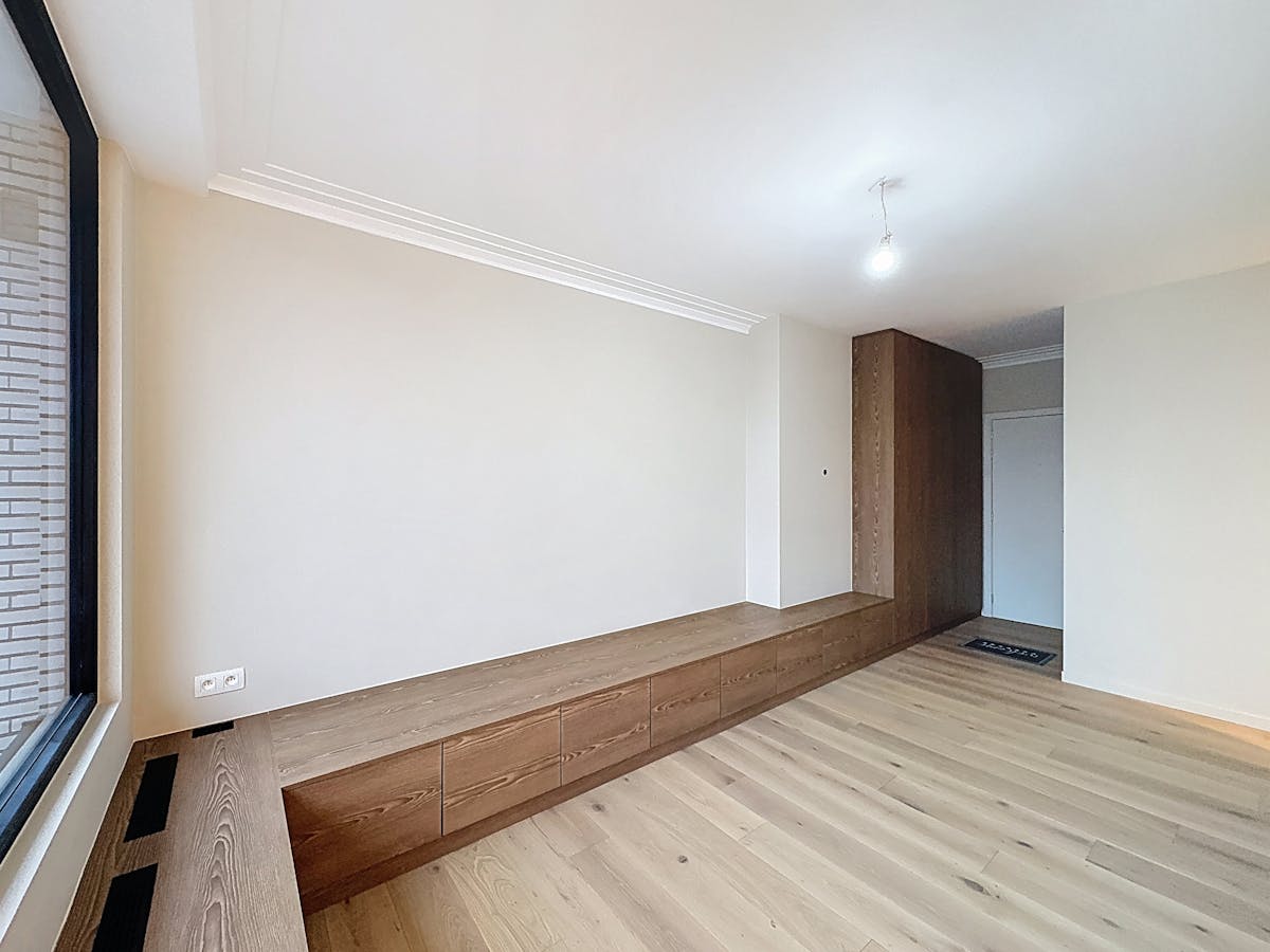 Recent gerenoveerde studio ca.33m² te huur in Wilrijk - foto 2