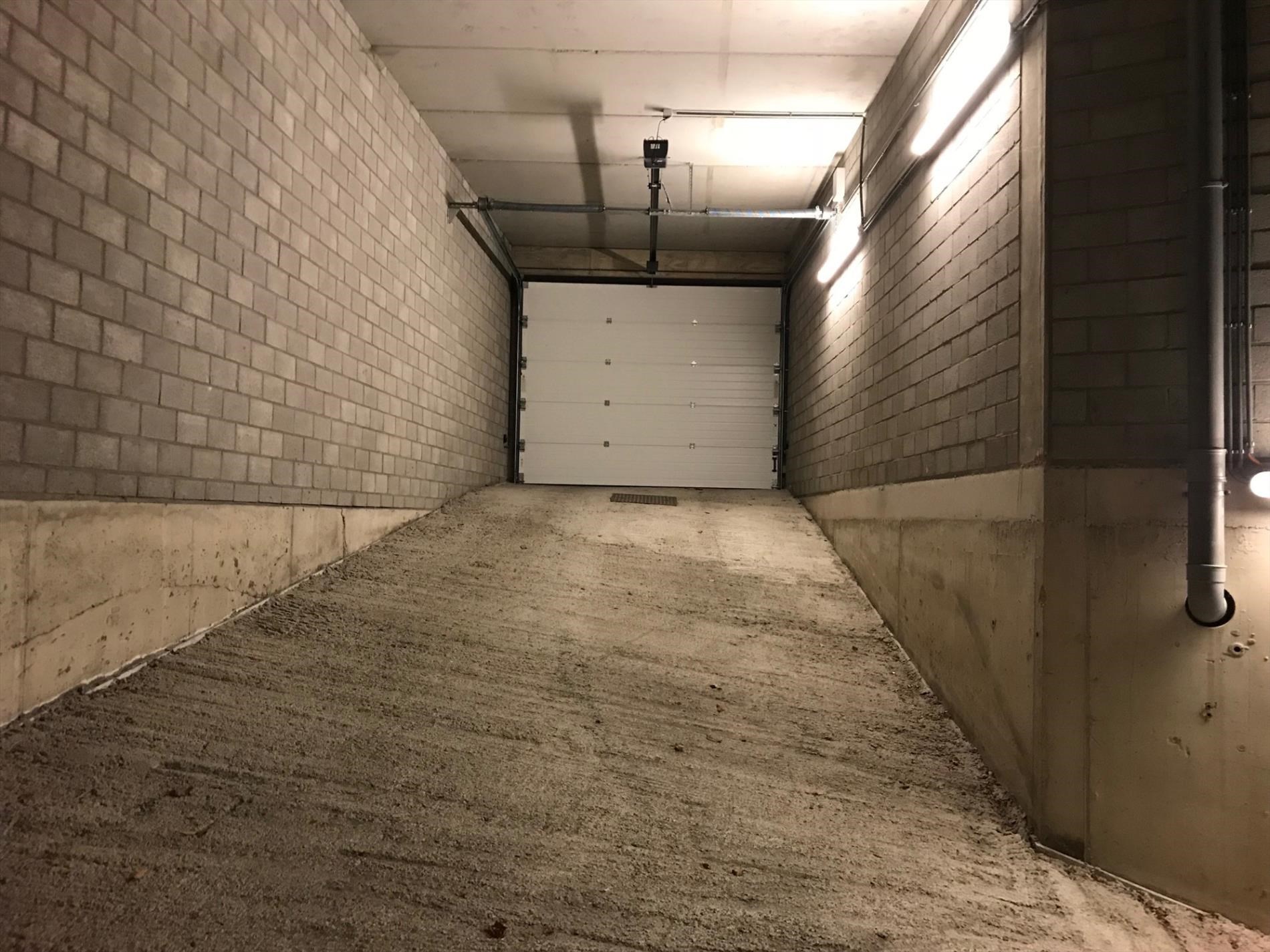 Garage à louer à Lommel - photo 4