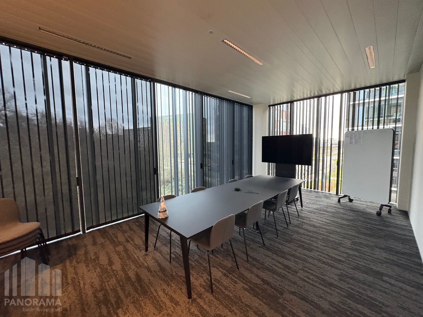 All-in kantoorruimte van 244 m² op een absolute toplocatie - photo 4