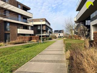 This modern one-bedroom apartment on the ground floor is stylishly furnished in a prime location, surrounded by greenery! Layout:You enter the...