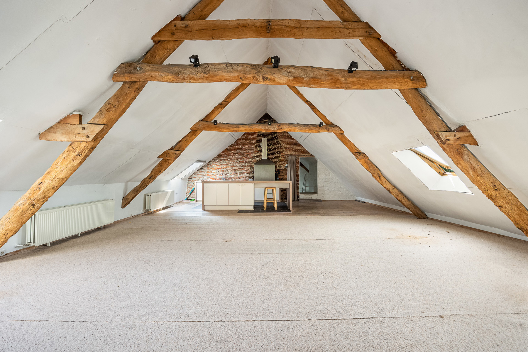 Authentieke langgevelhoeve nabij het centrum - foto 1