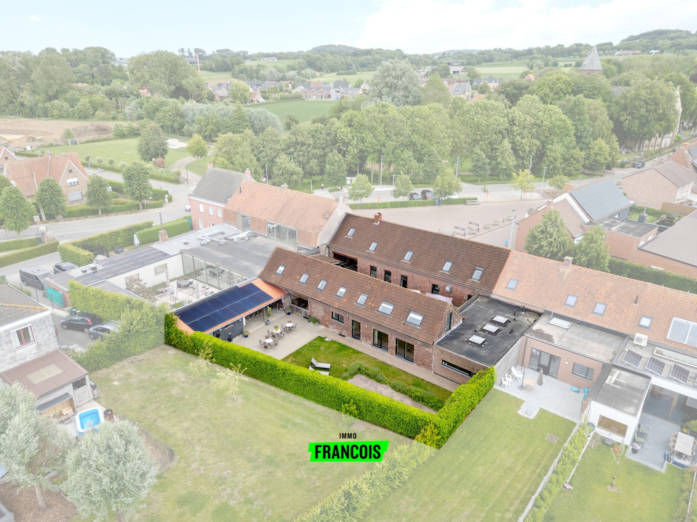 Café-brasserie, woonst én vakantiewoning te koop in Westouter! - foto 1
