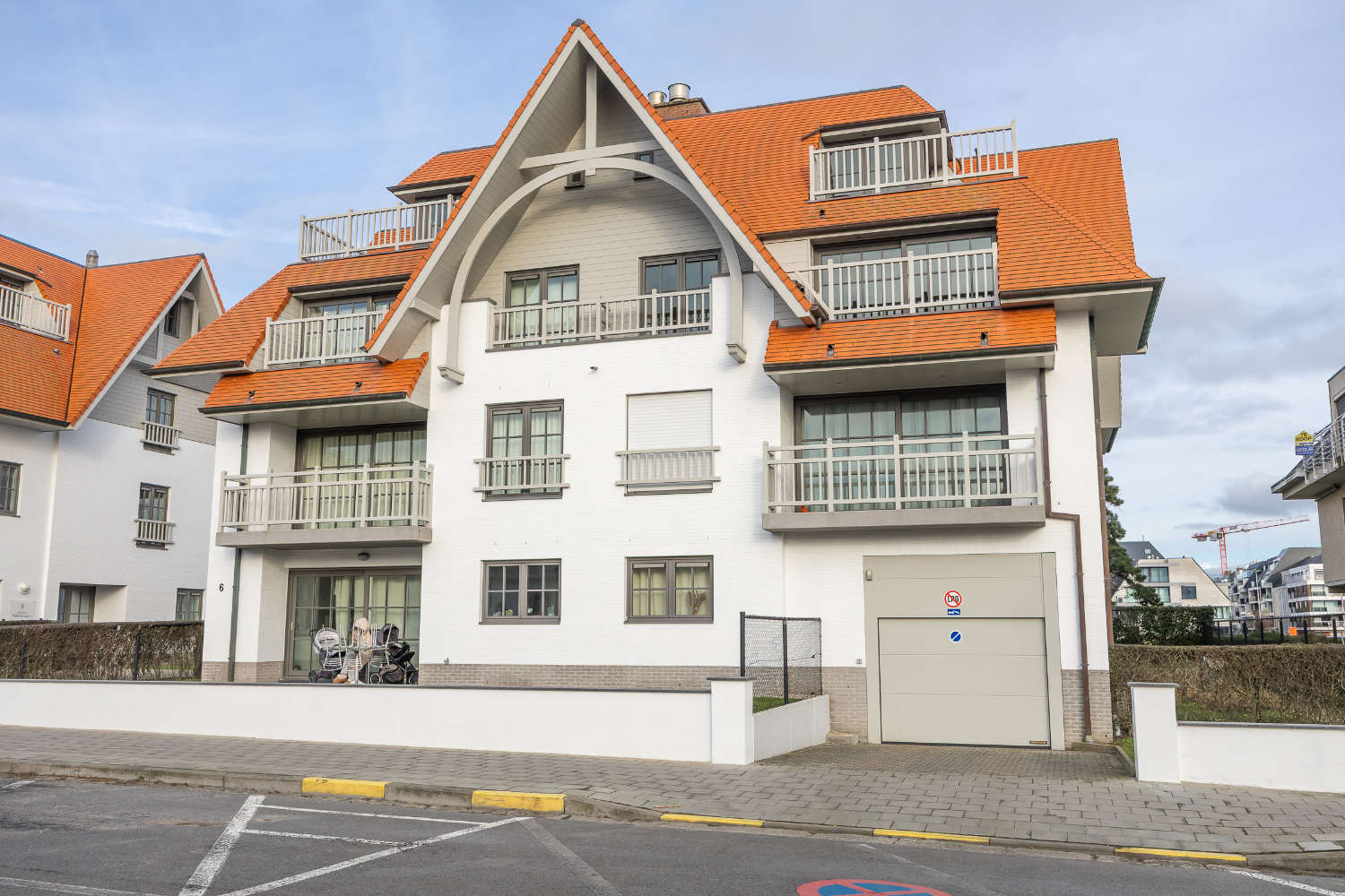 Stijlvol appartement met 1 slaapkamer in charmant gebouw - foto 2