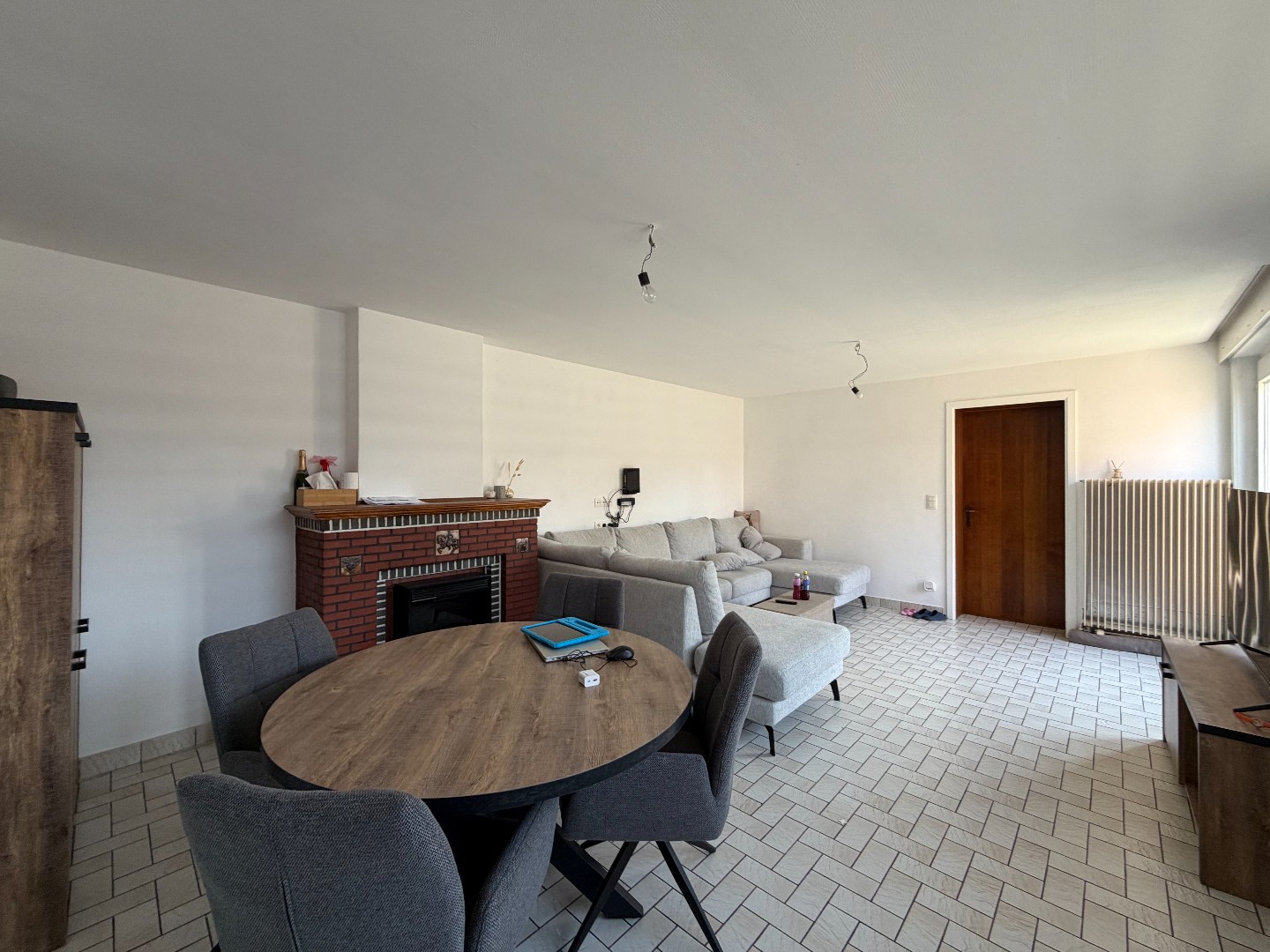 Ruime woning met 3 slaapkamers en tuin nabij het centrum van Wakken - foto 4