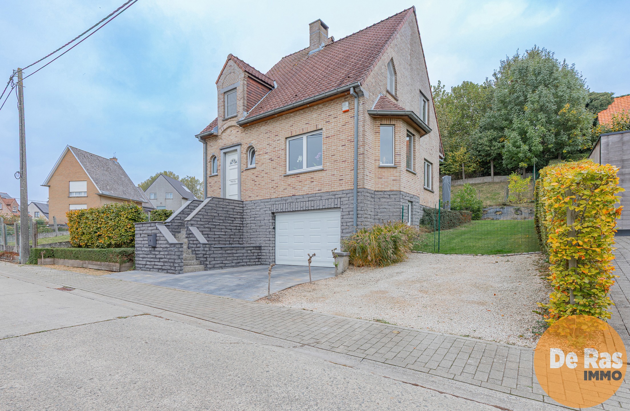 HERZELE- Degelijke open bebouwing met verrassend veel ruimte - foto 1