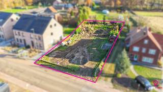 Ontdek deze centraal gelegen bouwgrond voor open bebouwing in de Vinnehoekstraat 12 te Lummen, gelegen in een woongebied met landelijk karakter...