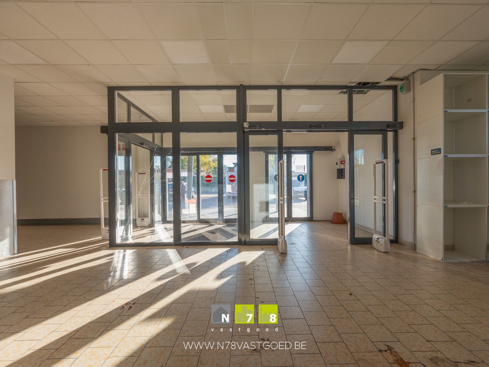 Commercial for rent in Dilsen-Stokkem - photo 4