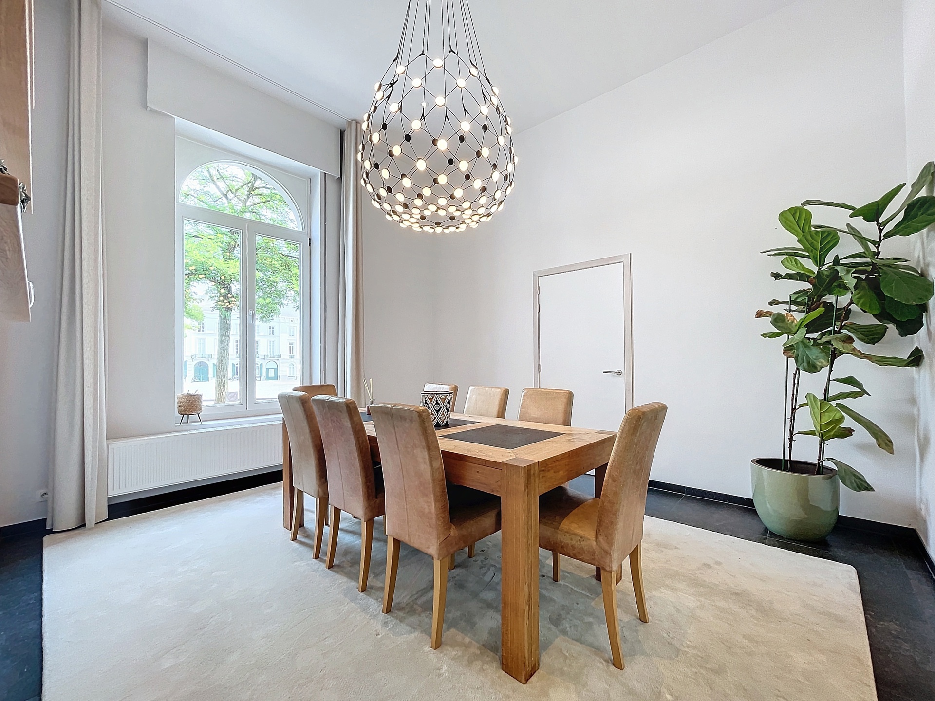 Unieke burgerwoning te huur in Gent ah Sint-Pietersplein - foto 3