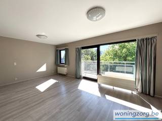 Lichtrijk appartement met twee slaapkamers op een ideale locatieNet binnen de stadsring van Mechelen ligt dit gezellige appartement met een ruim...