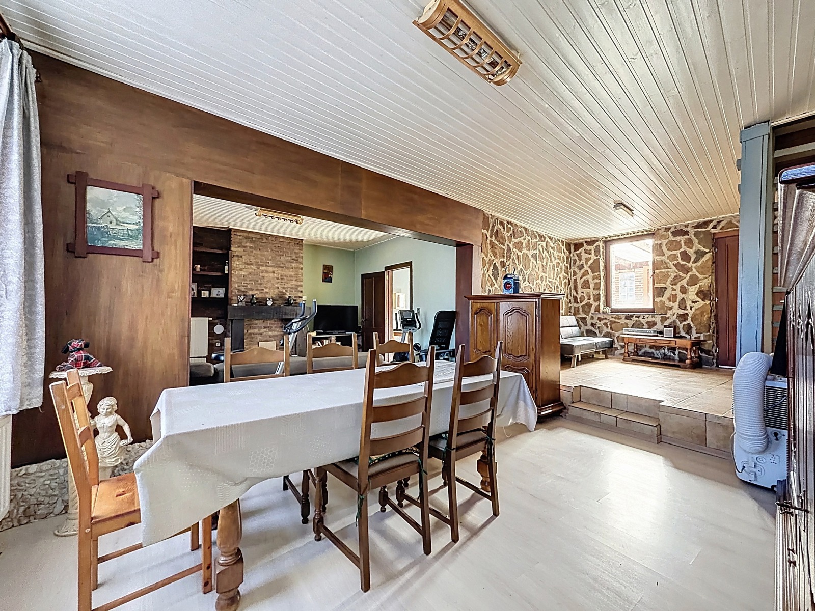 Te renoveren HOB met 5 SLPK, Tuin én Garage, op Toplocatie! - foto 3