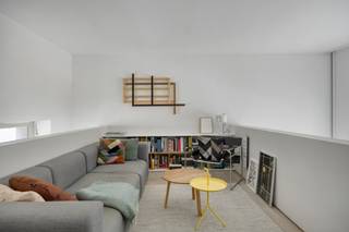 Welkom in dit eigentijdse appartement, gelegen in een beveiligde en exclusieve 'gated community 'op het historische terrein van de...