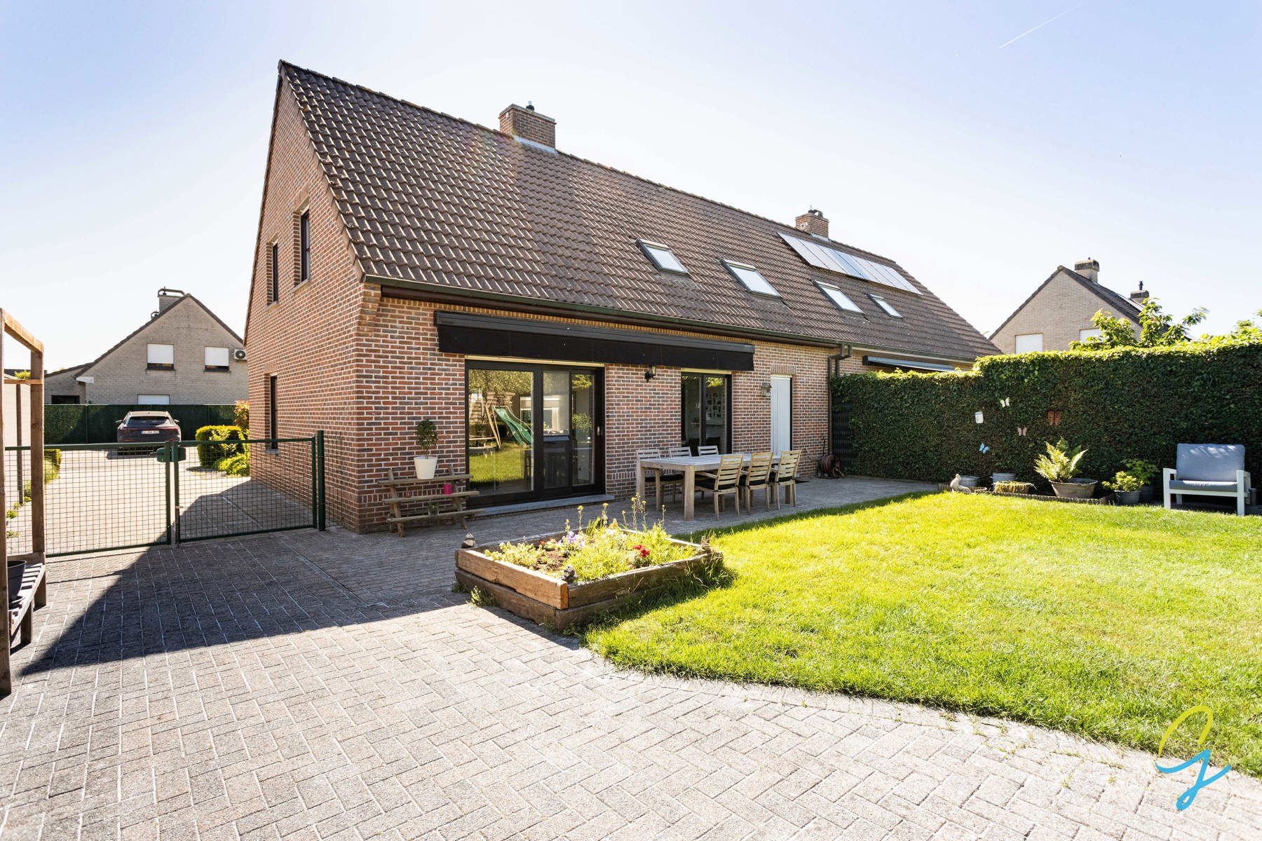 Instapklare halfopenbebouwing met 3 slaapkamers te Berlare - foto 4