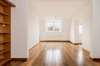 Stijlvol appartement met zicht op Square Ambiorix in de Europese wijkGelegen in het hart van de Europese wijk bevindt zich dit magnifieke appartement...