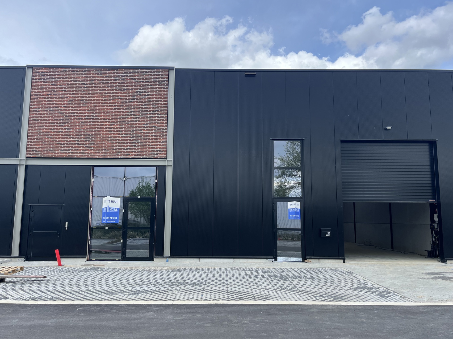 Commercial for rent in Hasselt - photo 3