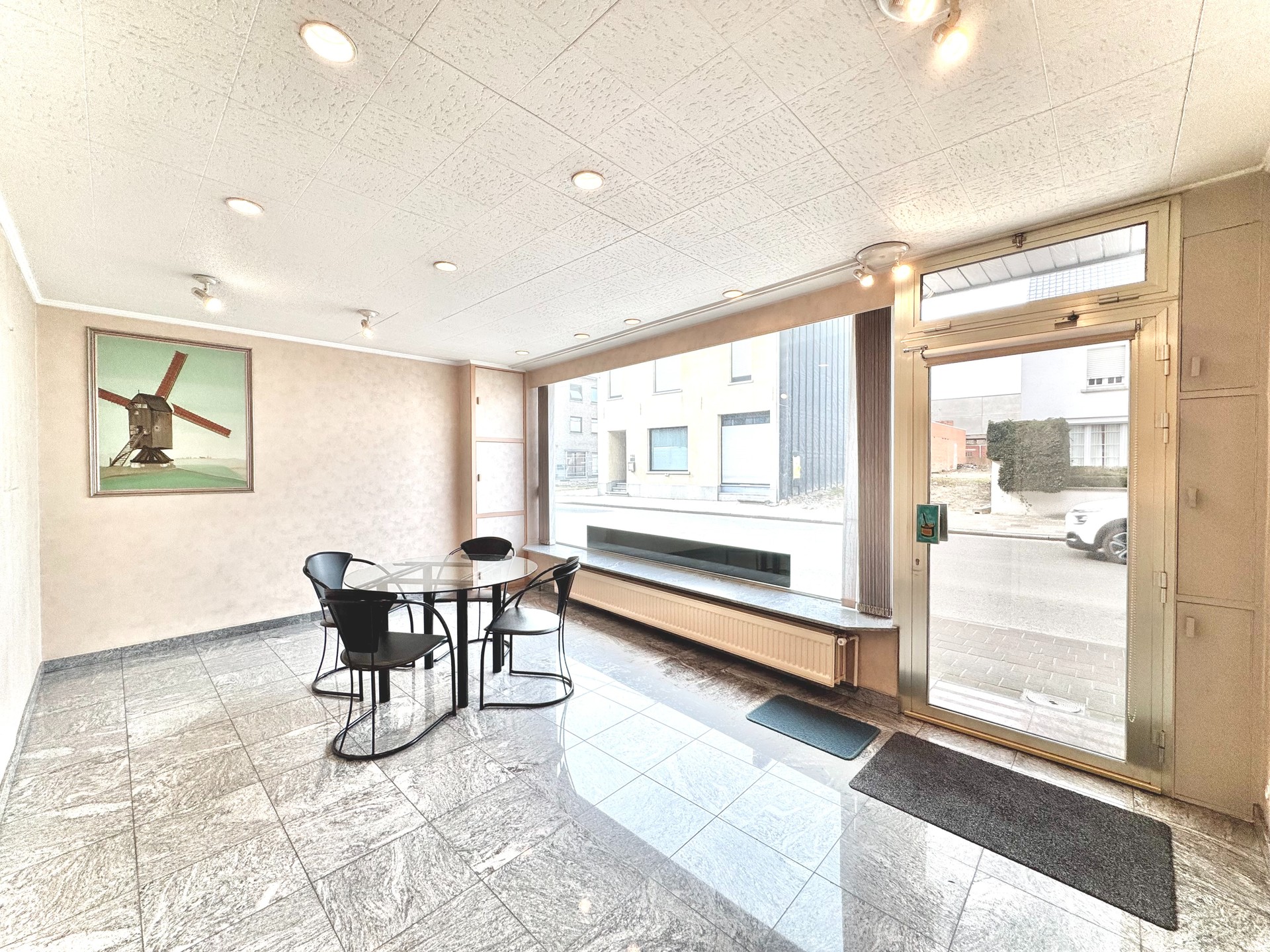 WONING MET 3 KAMERS, TUIN & GROTE GARAGE MET UITWEG - foto 5