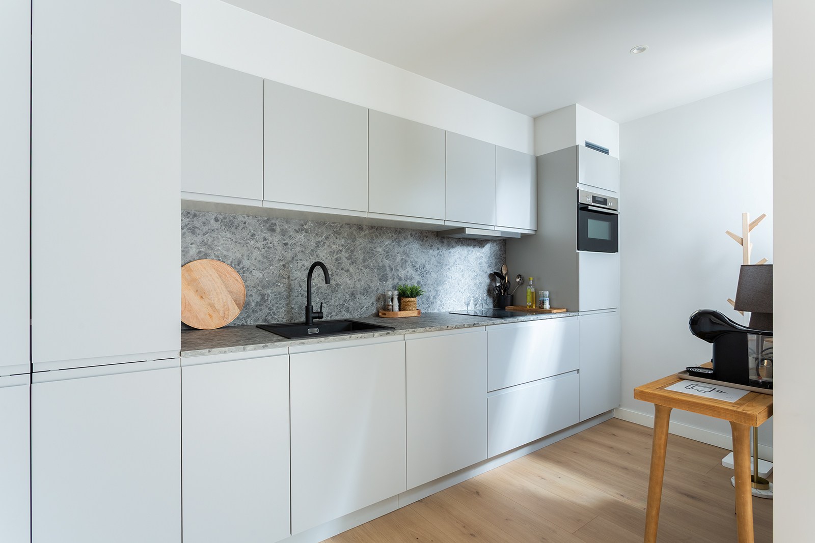 Gemeubeld appartement met terras in het hartje van Antwerpen - foto 5